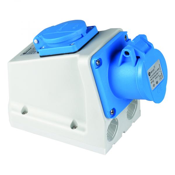 Kombi-Wandsteckdose CEE 3x16A + Schuko (230V/16A) IP44